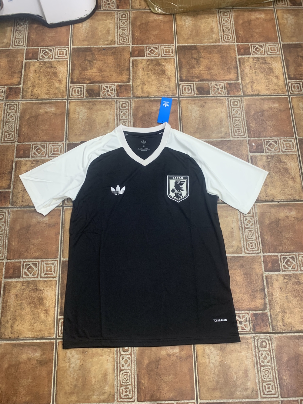 adidas Originals Japan 2026 World Cup Training Jersey Size M